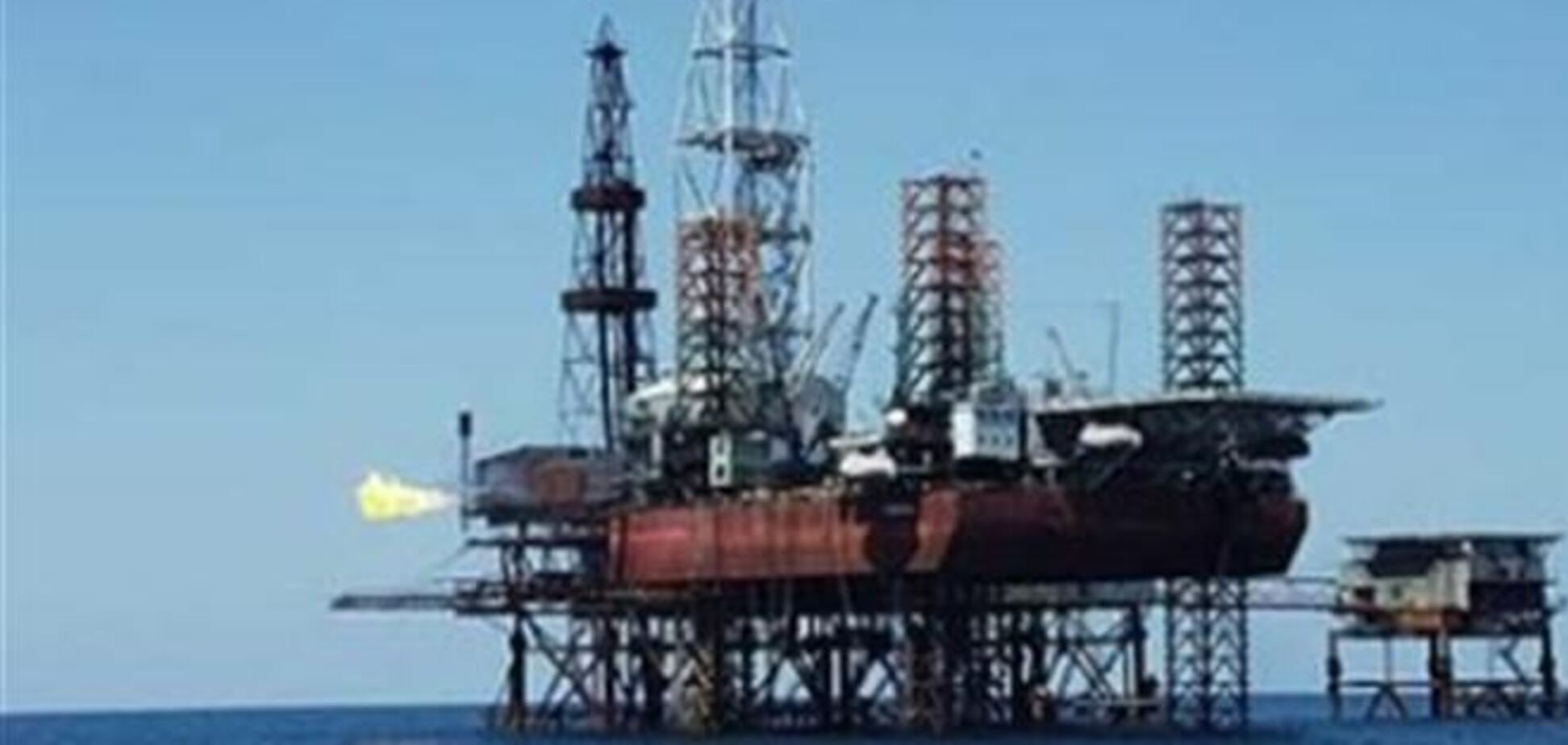 Крупнейший нефтедобытчик Украины сократил вдвое прибыль
