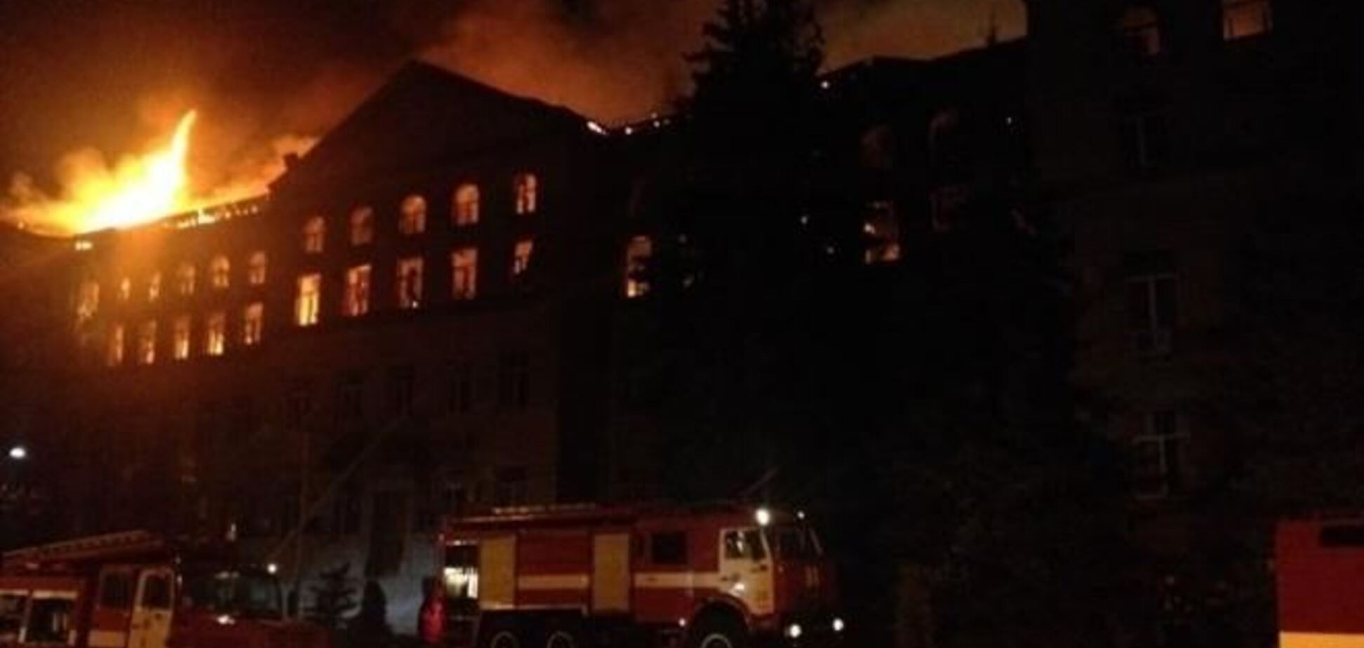 Пожар в аграрном университете в Киеве потушили