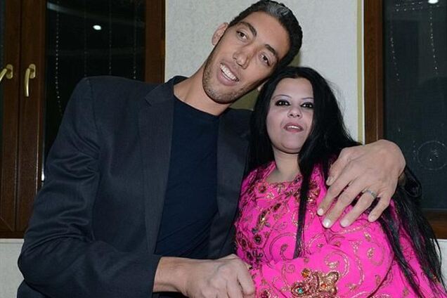 Самый высокий человек в мире обрел семейное счастье