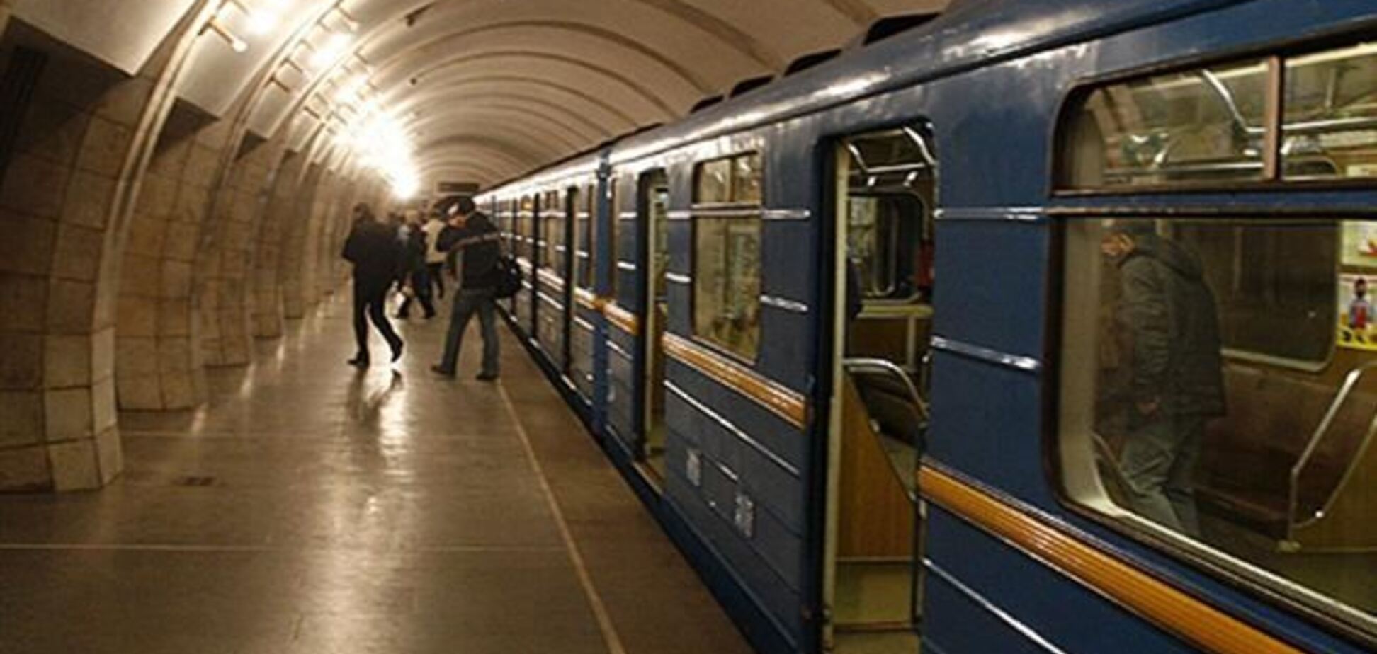 В честь Дня освобождения Киева вагоны метро разрисуют