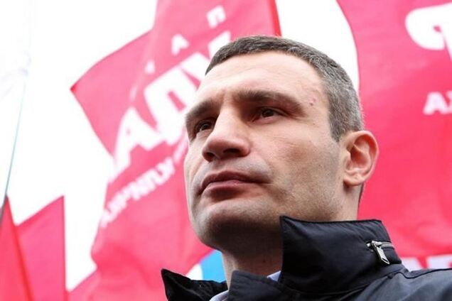 Поправки, блокирующие президентство Кличко: депутаты дают показания