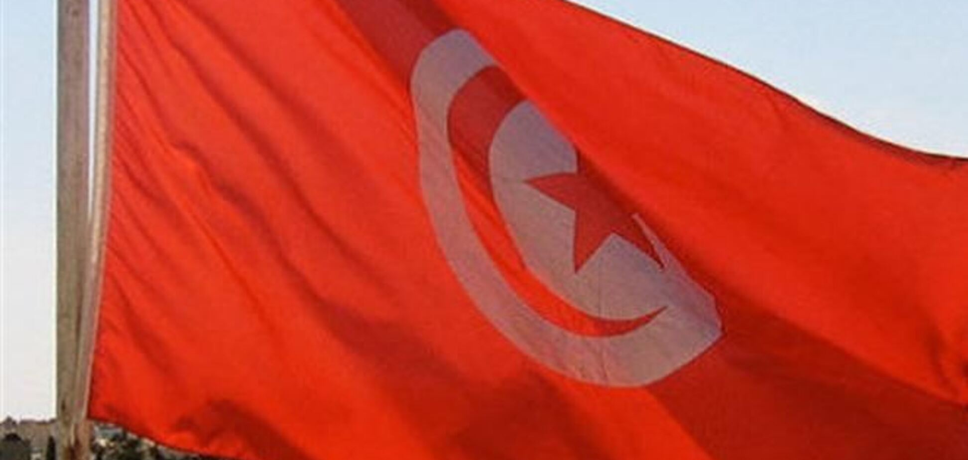 Армия Туниса начала крупную операцию против террористов