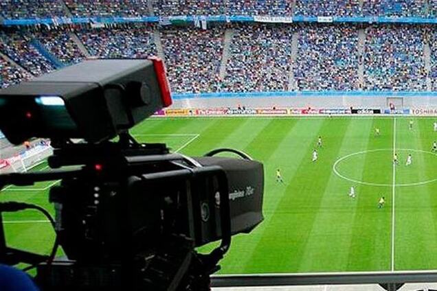 Где смотреть матчи 'Динамо', 'Днепра' и 'Черноморца' в Лиге Европы, 3 октября 2013