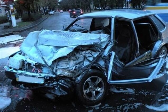 Ситуация на дорогах 2 октября: 90 ДТП, 9 погибших