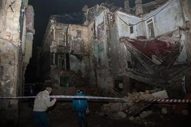 В Одессе обрушился дом: горожане бьют тревогу в соцсетях