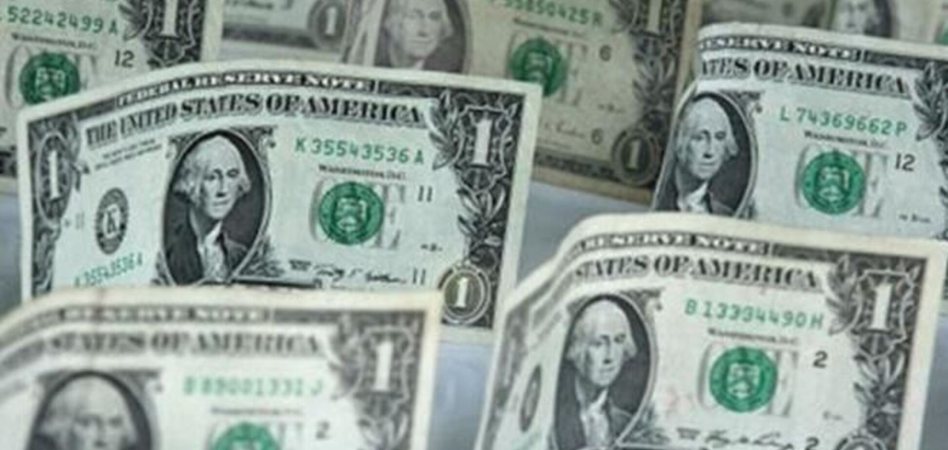 Бюджетный дефицит США оказался ниже $1 трлн впервые за пять лет