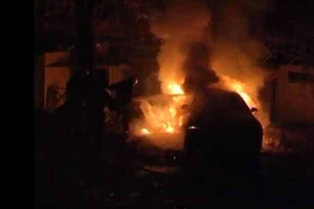 В Киеве из мести подожгли автомобиль