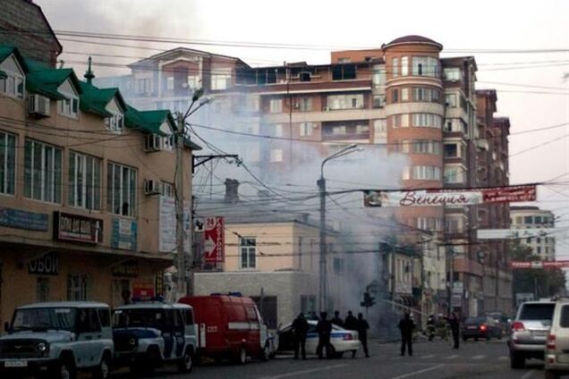 Место взрывов в Махачкале изучают ФСБ и МВД