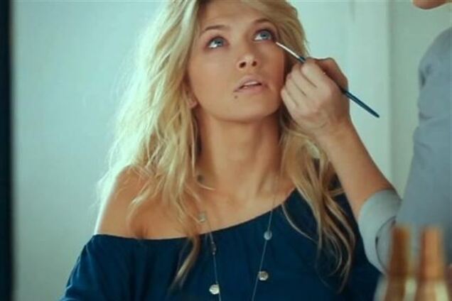 Делаем макияж Веры Брежневой