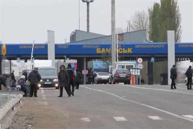 Молдавани, з якими їхав підривник КПП 'Бачівськ', затримані