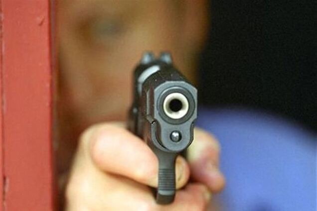 Невідомий влаштував стрілянину в центрі Харкова