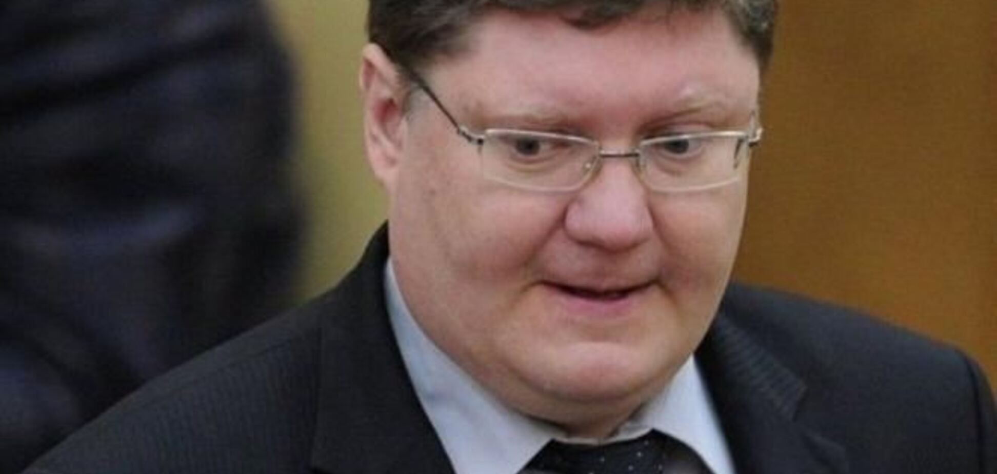 Російський депутат-дебошир подав у відставку