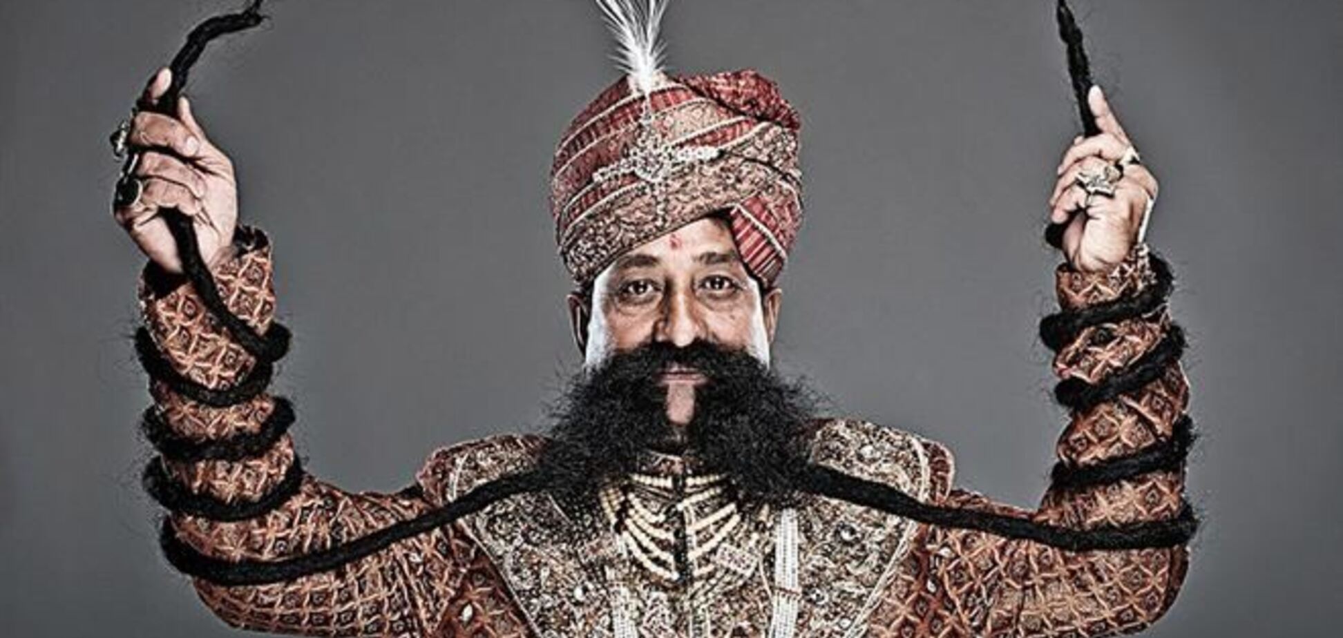 Самые длинные усы в мире