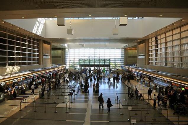 Стрілянина в аеропорту Лос-Анджелеса: вже є жертви
