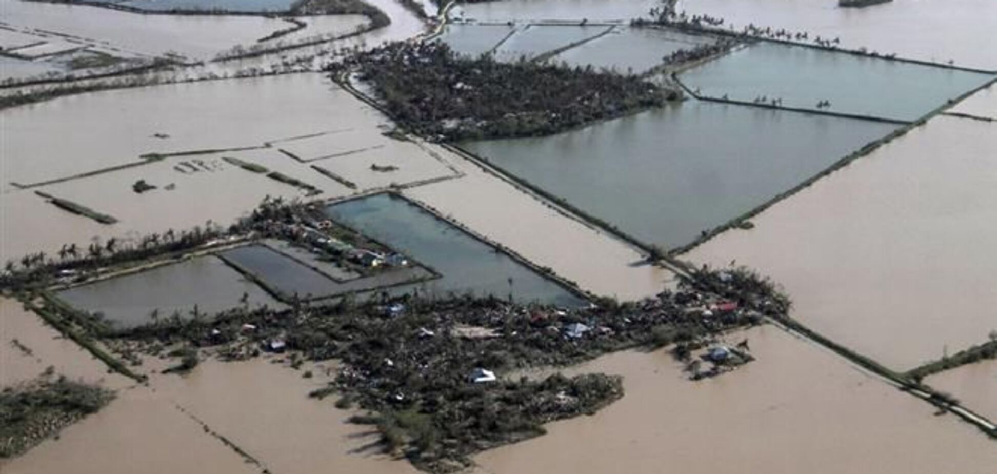ЕС обещает помощь пострадавшим от наводнения Филиппинам