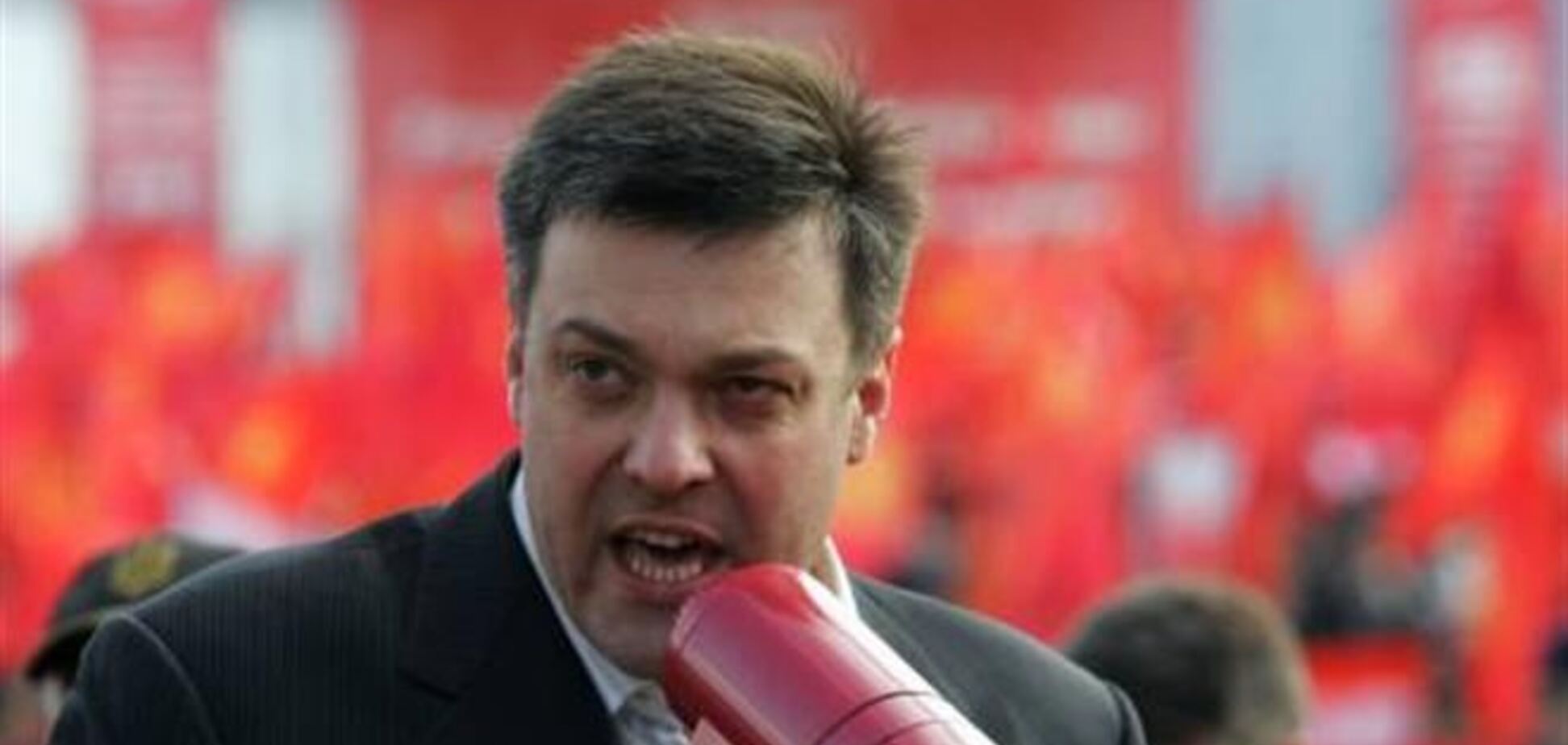 Ударовец требует от Тягнибока объяснений из-за связи с аферистом