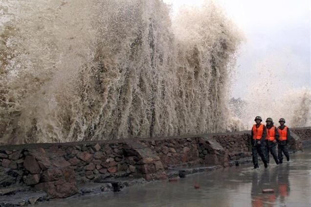 Тайфун 'Хайян' унес жизни восьми туристов на Тайване