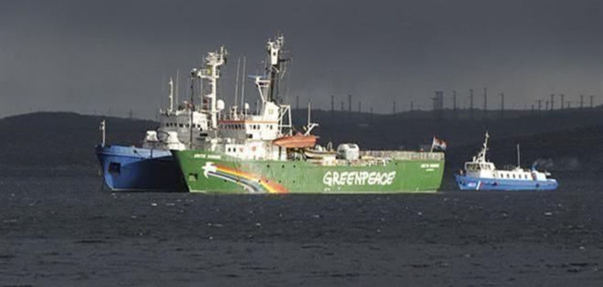 Арестованных активистов Greenpeace перевезут в СИЗО Санкт-Петербурга