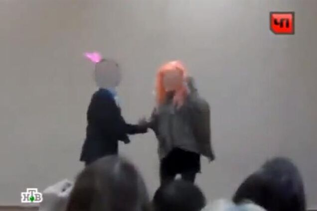 Российская школьница умерла, пародируя Пугачеву