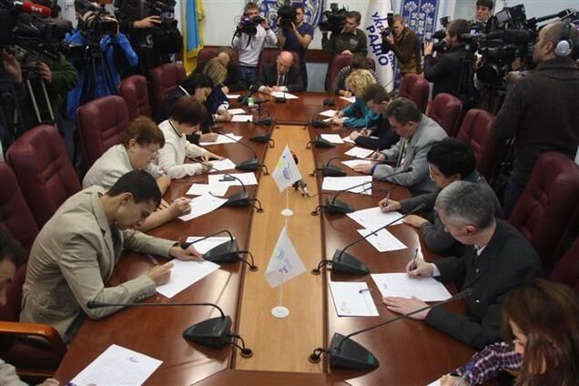 Диктант національної єдності на Українському радіо