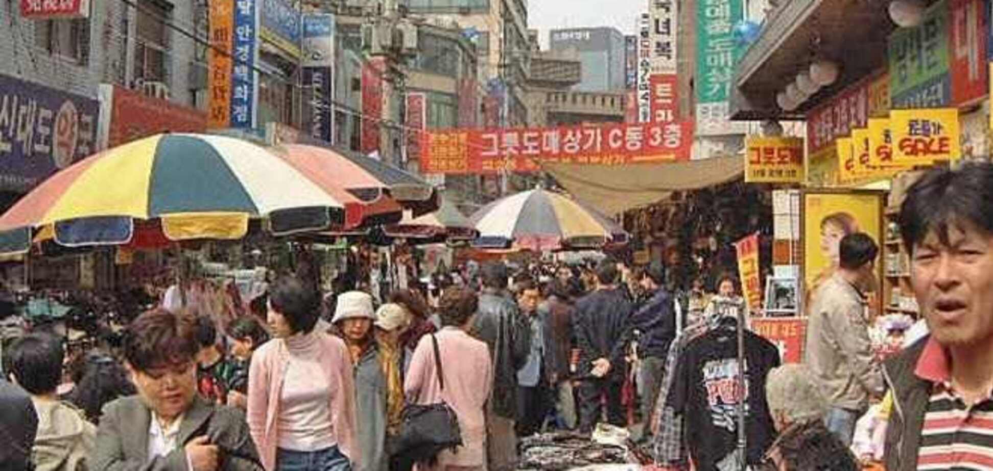 В южнокорейском Пусане открыли ночной рынок  