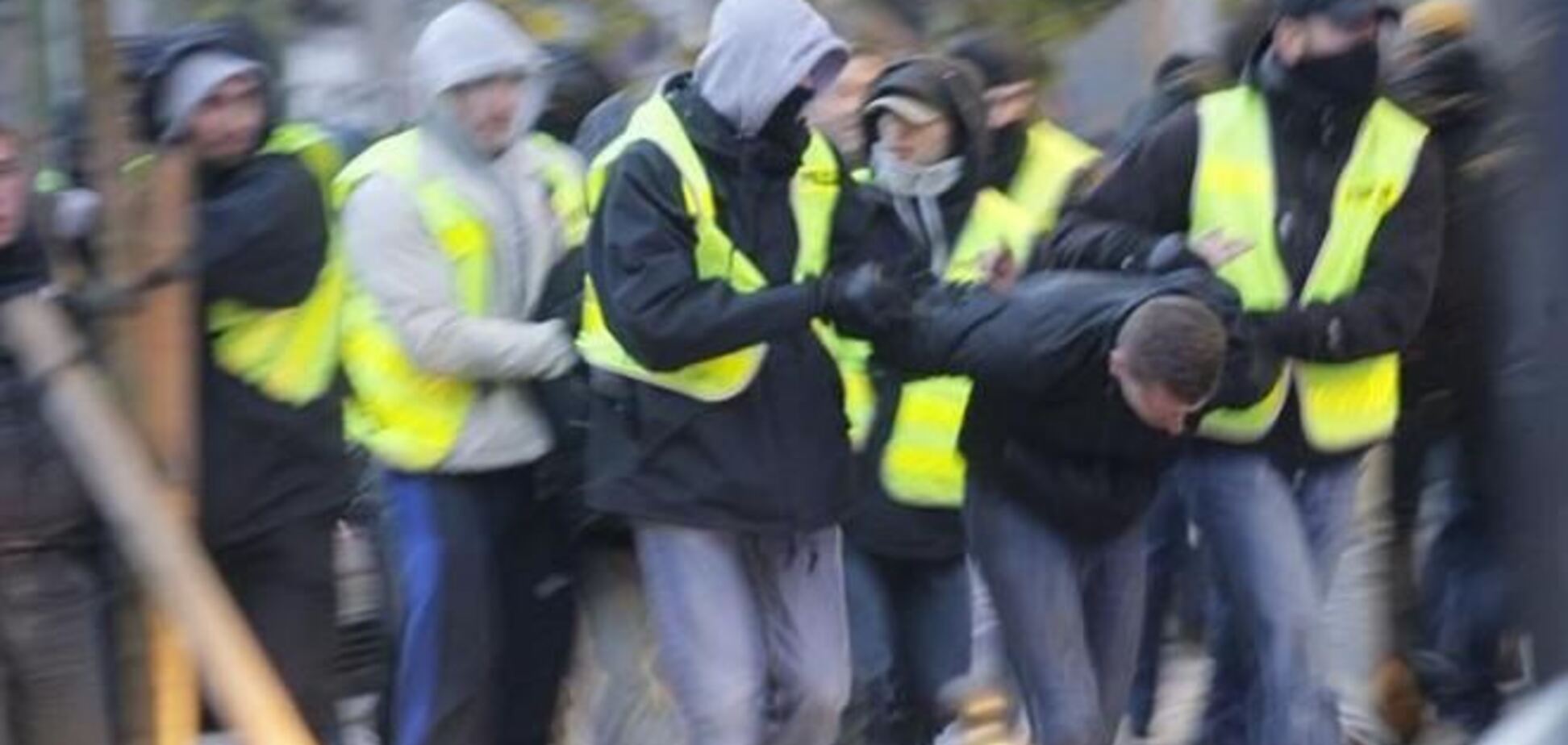 В Варшаве задержали около 30 националистов