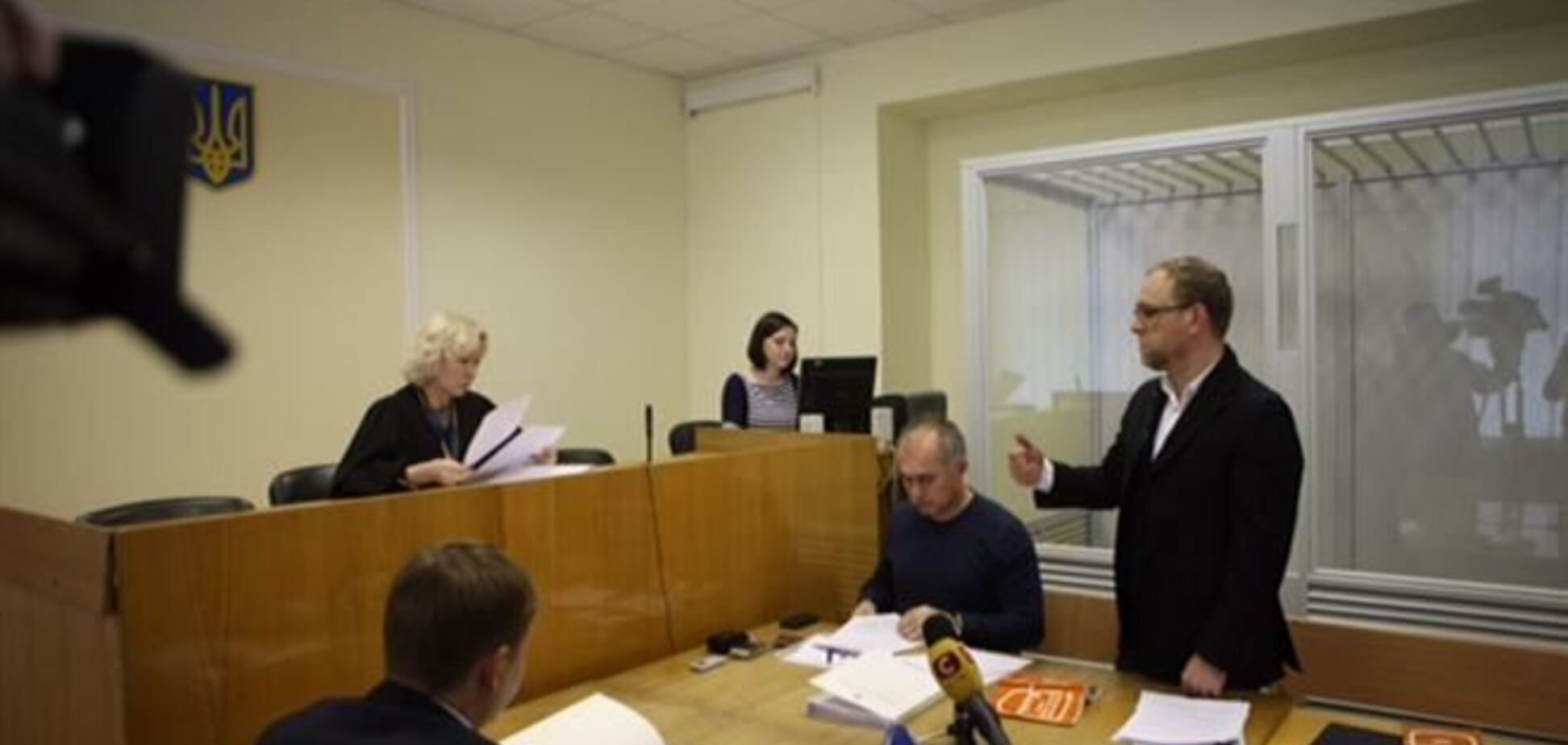 Сторонники Власенко дезинформировали суд, что нет свидетелей избиения Окунской