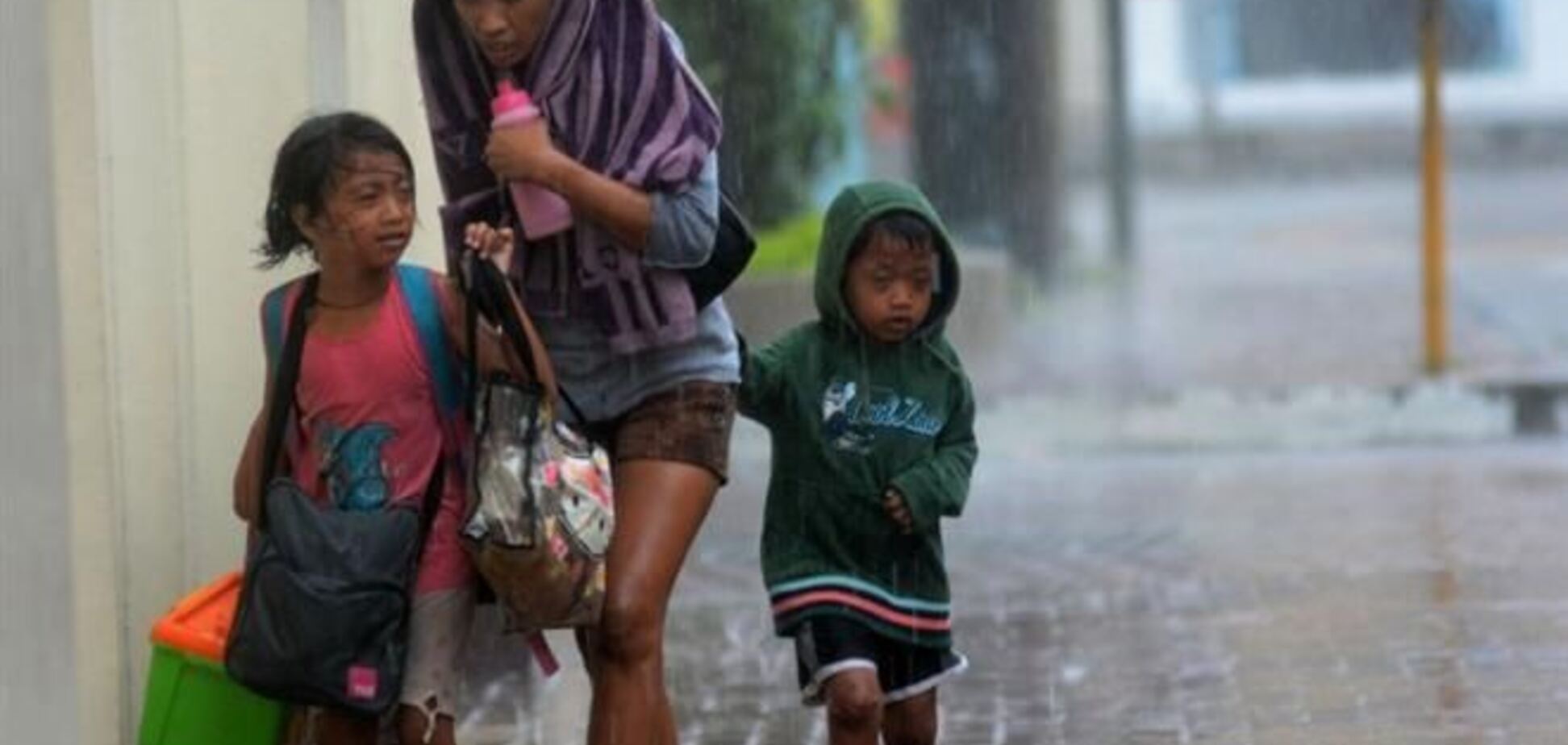 Названо уточненное количество жертв тайфуна 'Хайян' на Филиппинах