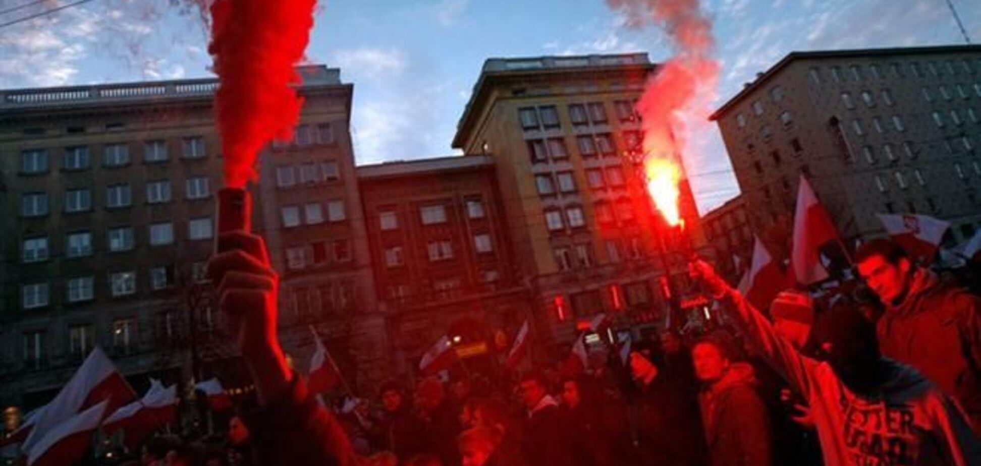 В ходе беспорядков в Варшаве задержано около 70 человек