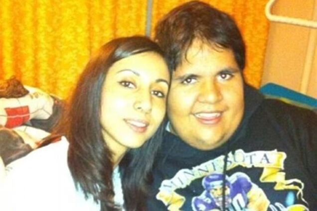 Хлопець, якого через ваги не пустили на літак в США, повернувся додому на кораблі