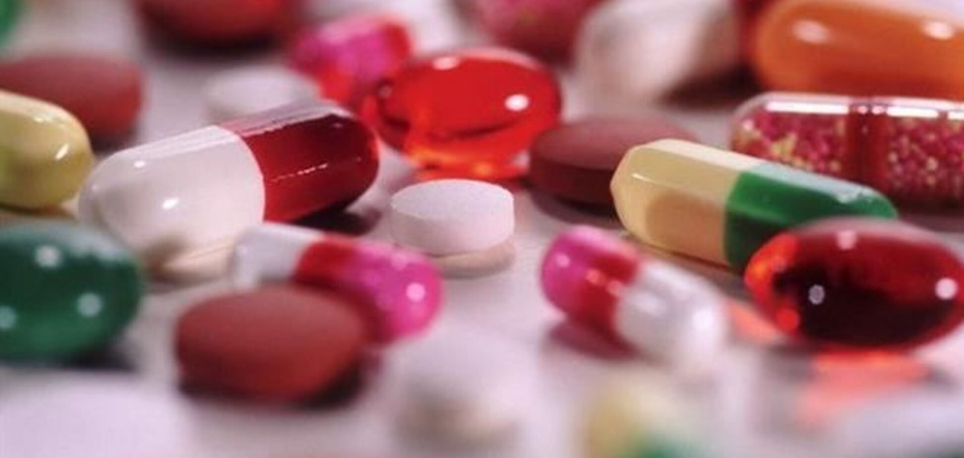 Создан антибиотик, к которому не смогут приспособиться бактерии