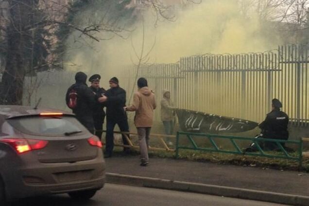 Активисты 'Другой России' задержаны за нападение на польское посольство
