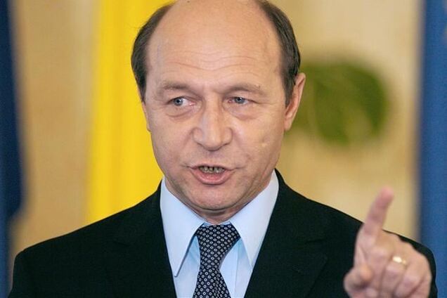 Премьер Румынии обвинил президента в злоупотреблениях при купле земли