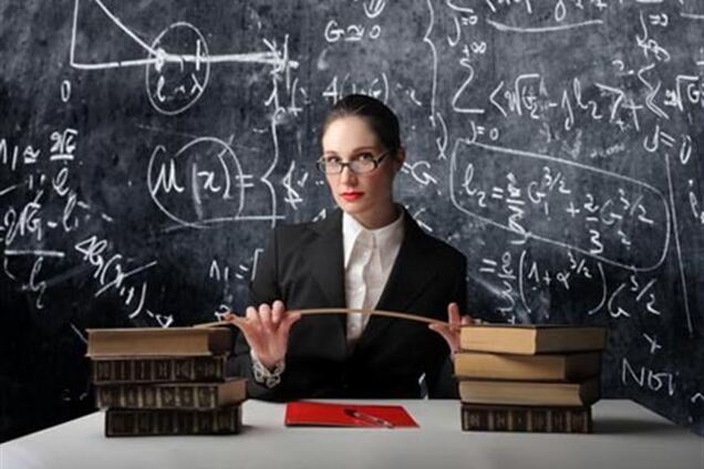 На Закарпатье учительница покусала второклассницу прямо на уроке