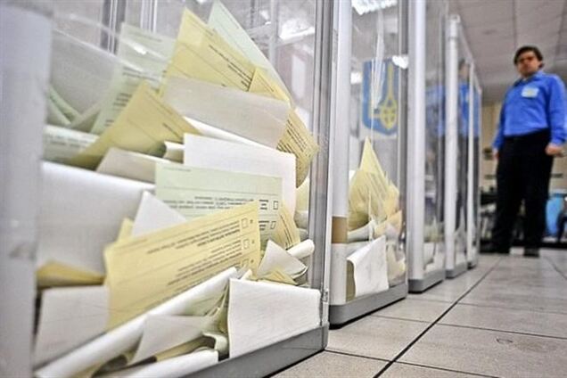 На перевыборы в 'проблемных' округах зарегистрировано 177 кандидатов