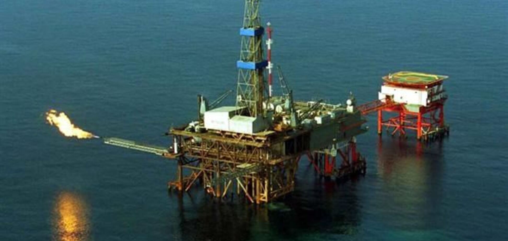 Кабмин разорвал договор с россиянами о разработке шельфа Черного моря