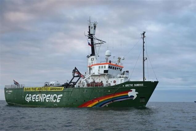 Арест экипажа Arctic Sunrise могут продлить на 3 месяца