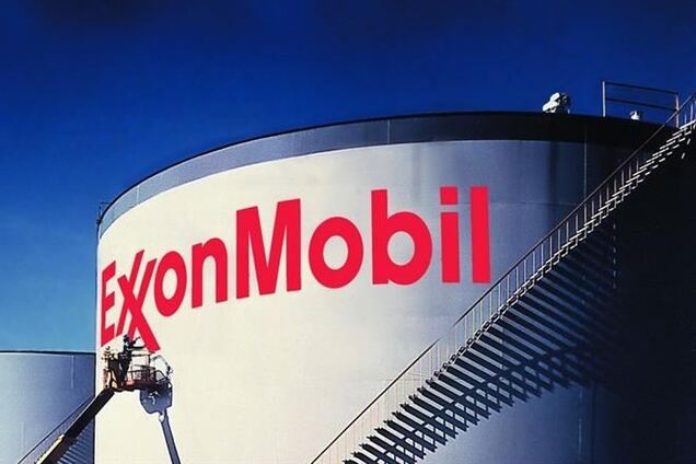 Фонд Баффета стал самым крупным акционером ExxonMobil 