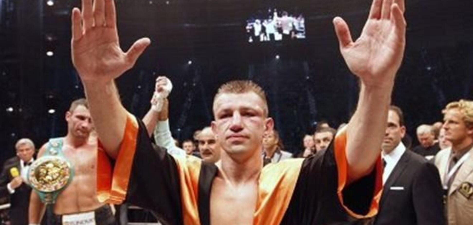 Адамек отказался от боя с украинцем Глазковым