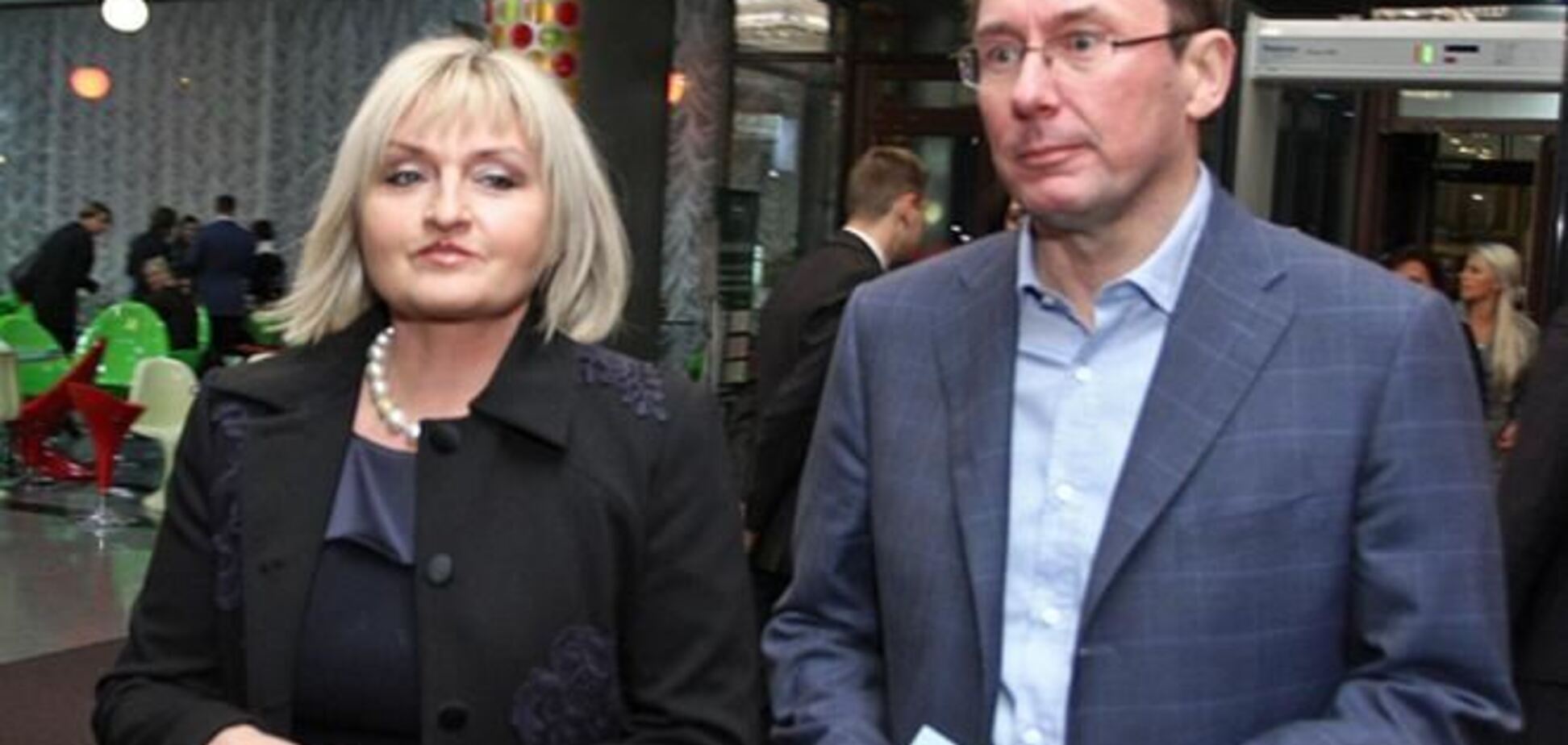 До Тимошенко приїхали дружини Луценка