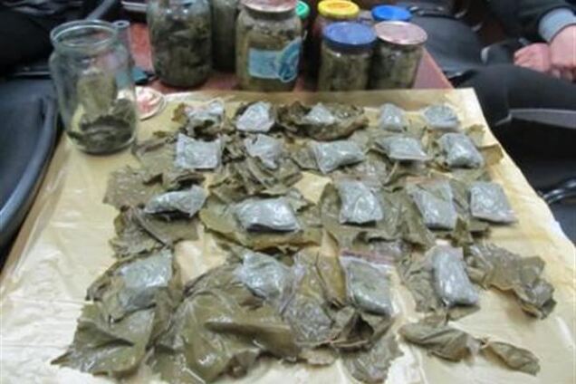 На украинско-российской границе изъяли 1 кг конопли, спрятанный в голубцах