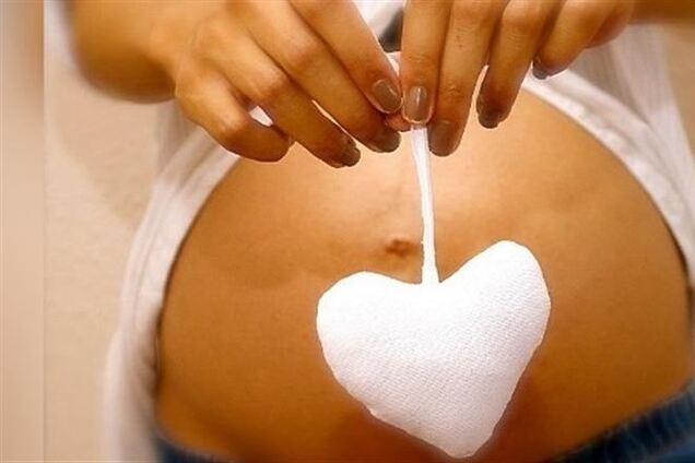 РПЦ хочет отказаться от крещения детей суррогатных матерей