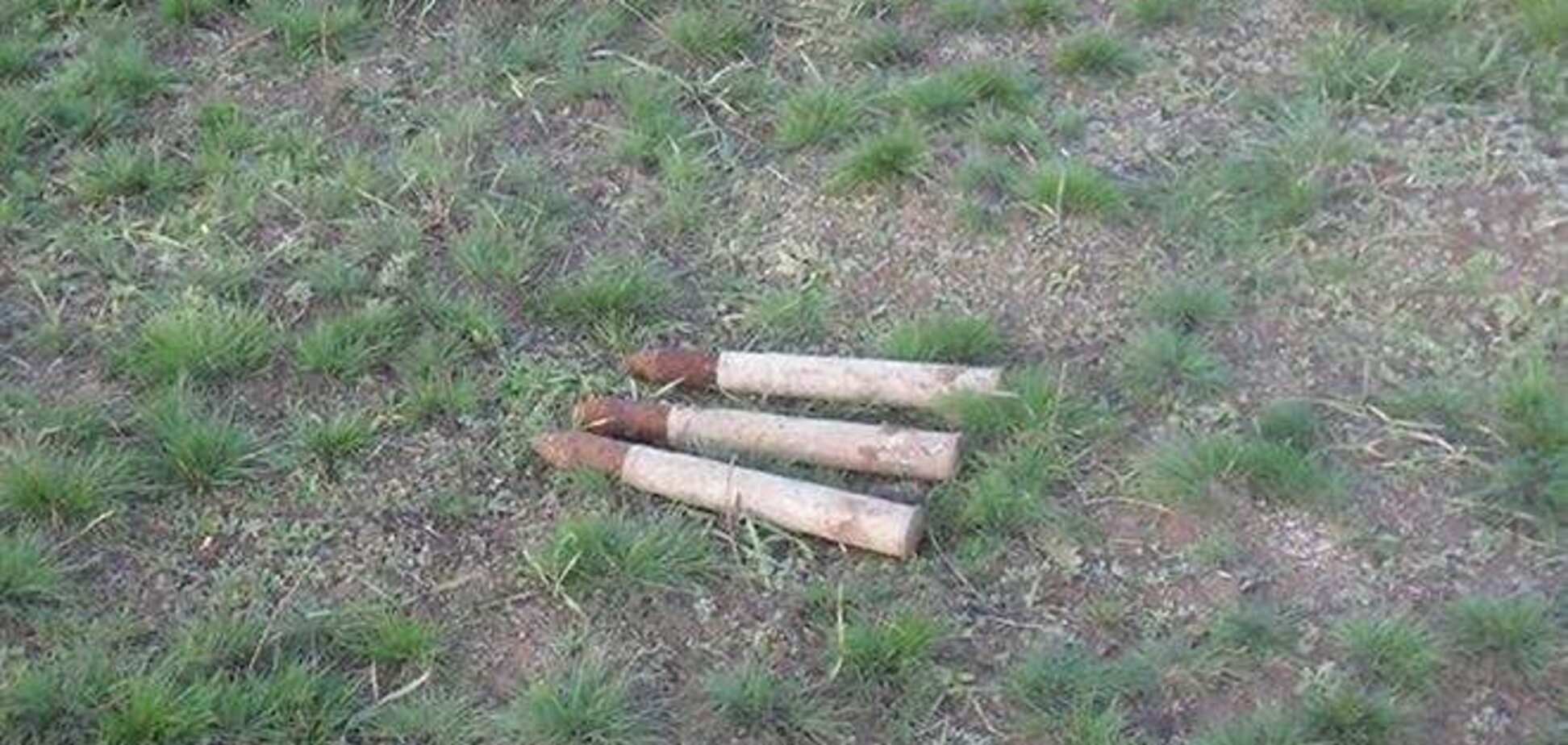 На Миколаївщині у залізниці знайшли артилерійські снаряди