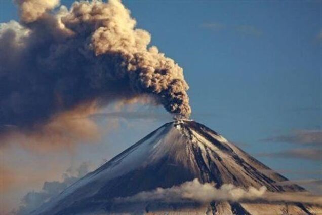 Вулканический пепел засыпал камчатский поселок Ключи