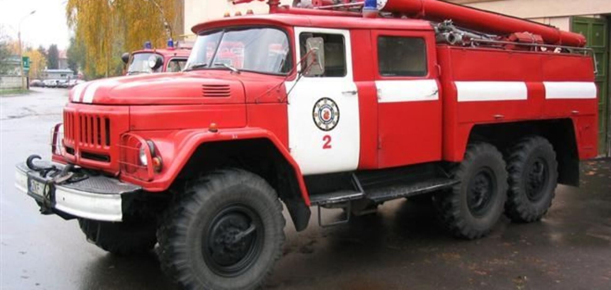 В Киеве произошел крупный пожар на складе