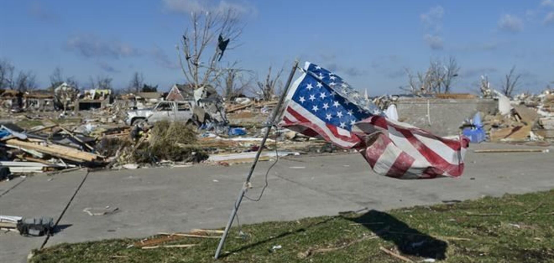 По США прошлись 80 торнадо: есть жертвы