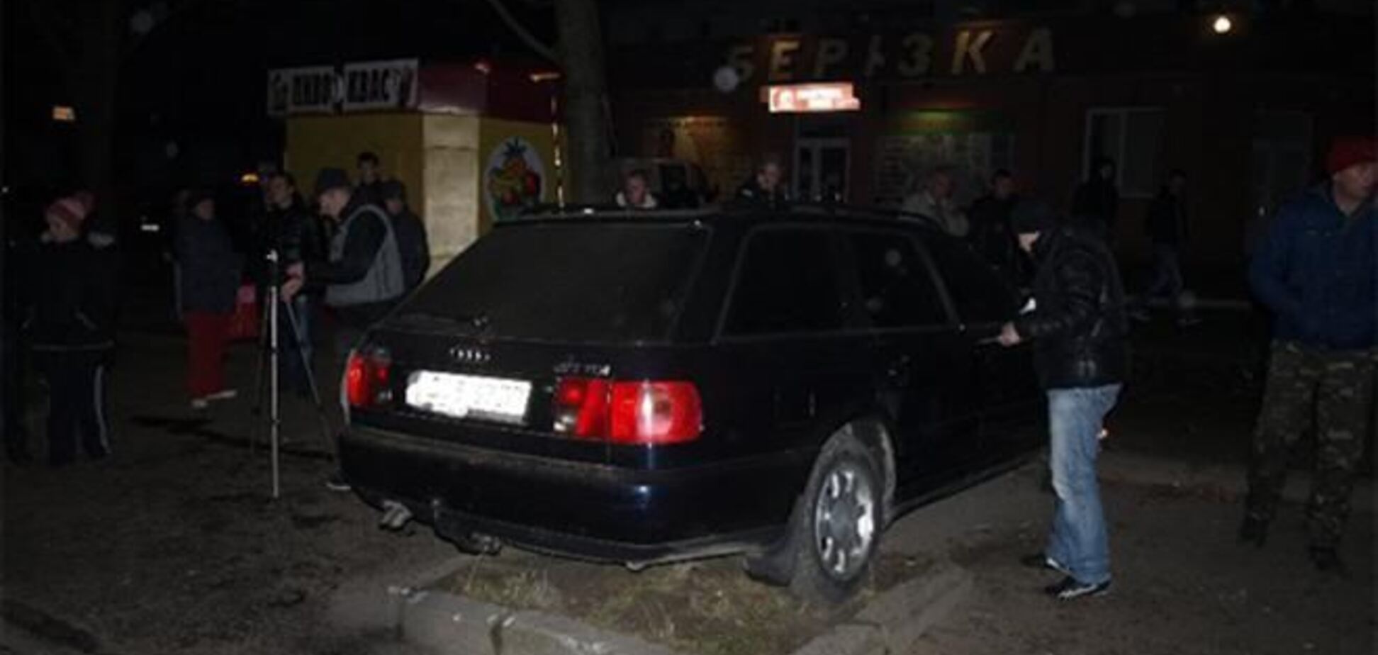 Водитель Audi, сбивший в Тернополе людей на остановке, до этого не попадал в ДТП