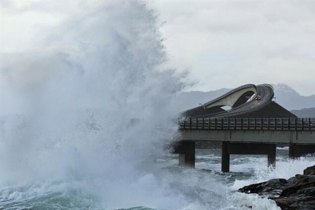 В Атлантике родилась страшная 'Мелисса'