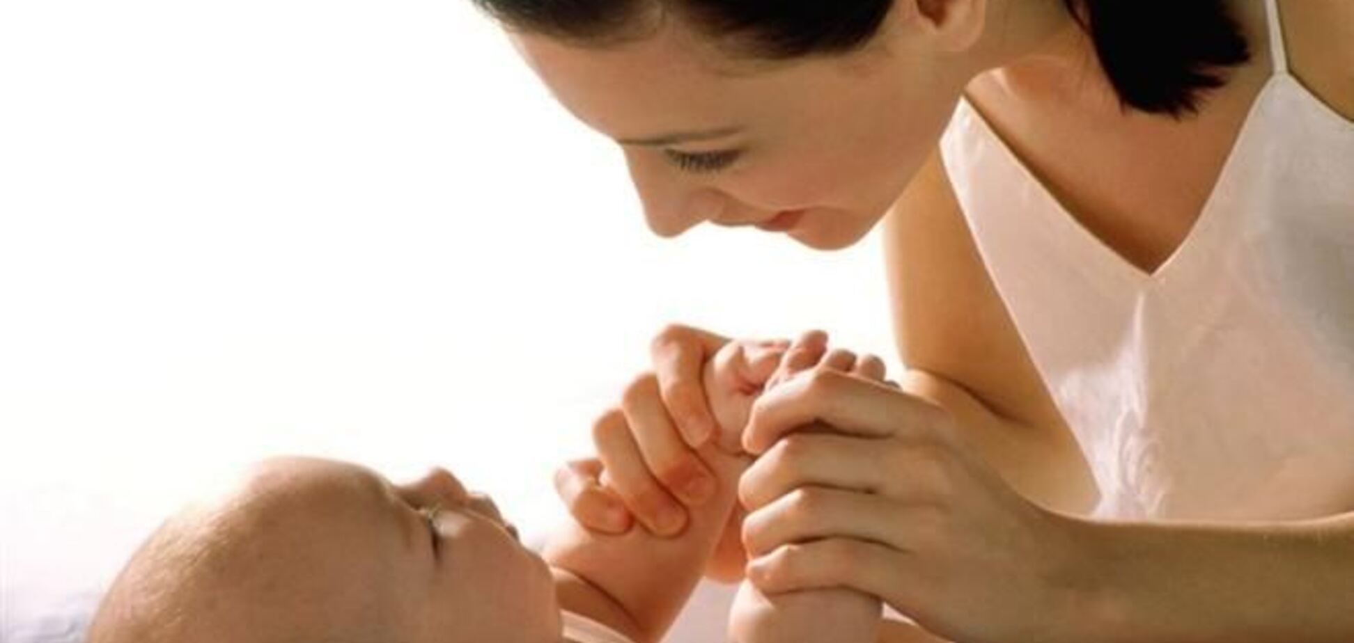 Українки отримають страховий стаж по догляду за дитиною до трьох років