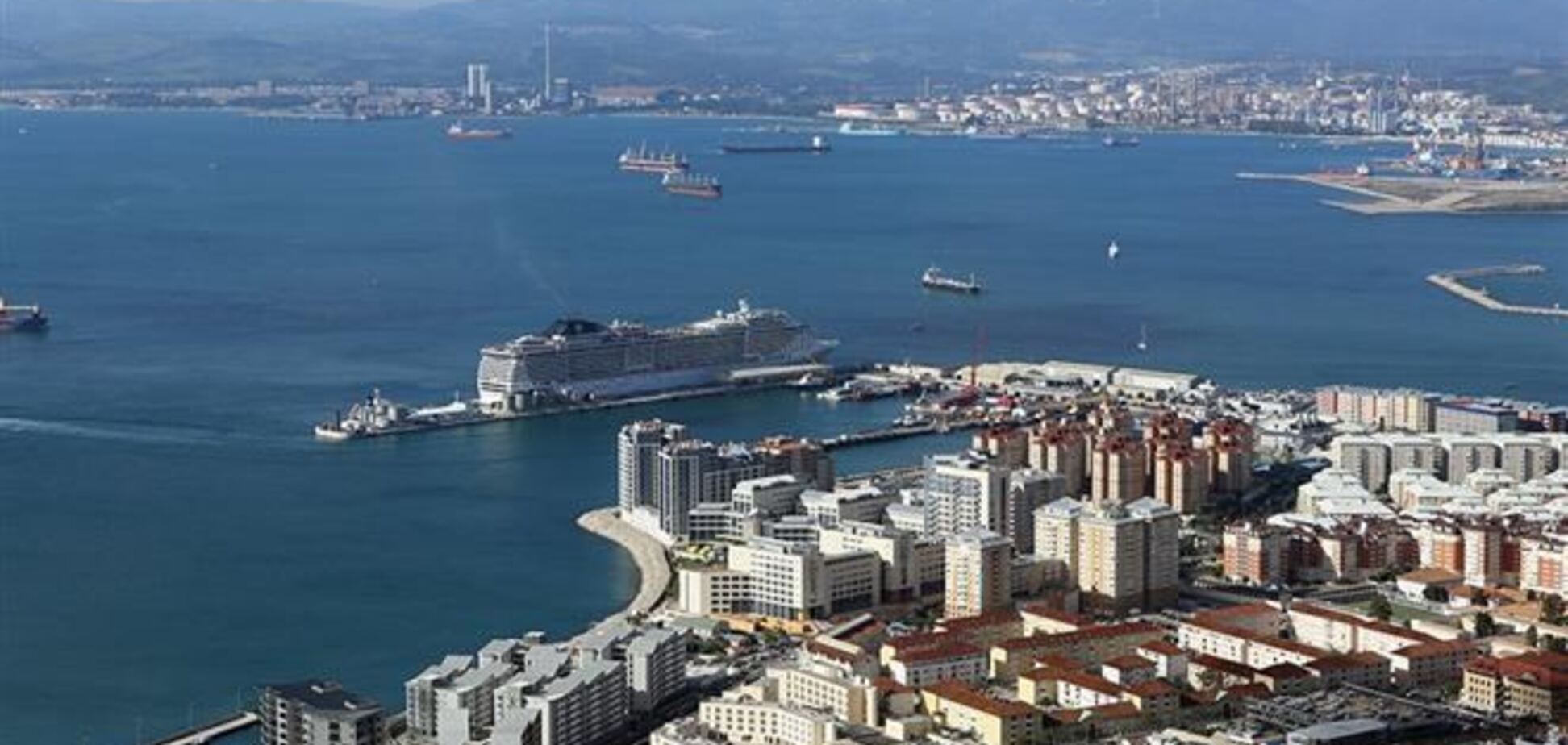 Британский МИД вызвал на ковер посла Испании из-за инцидента на Гибралтаре